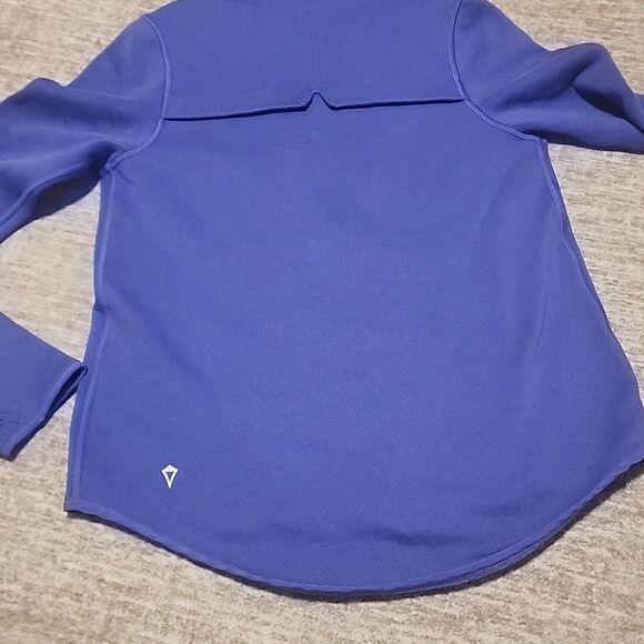Ivivva- (lululemon) hoody - Picture 6 of 7